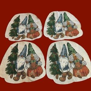Christmas gnome placemats set